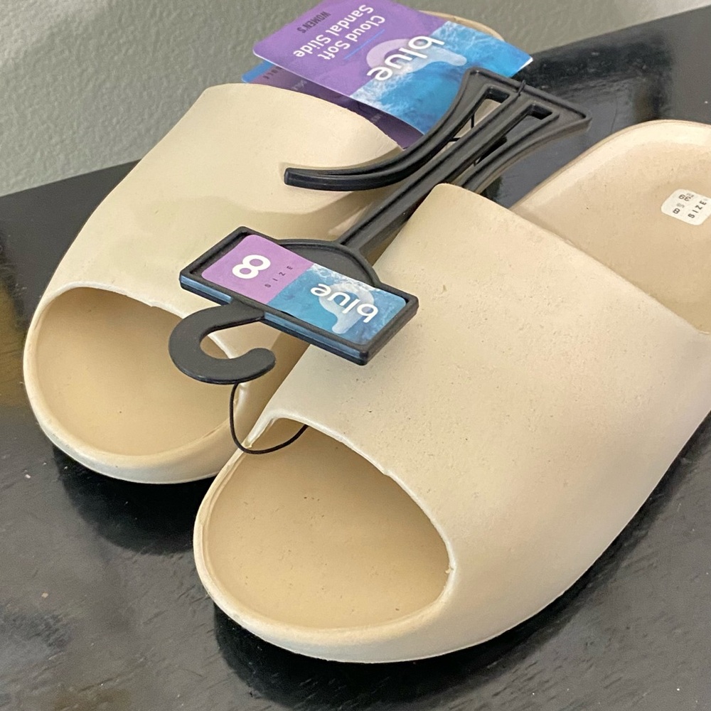 Soft Casual Slides